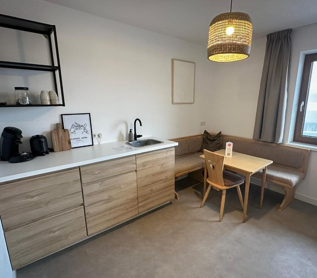 Hotel Der Drahtesel ブラームベルク・アム・ヴィルトコーゲル エクステリア 写真
